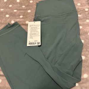 Wunder under 23” leggings